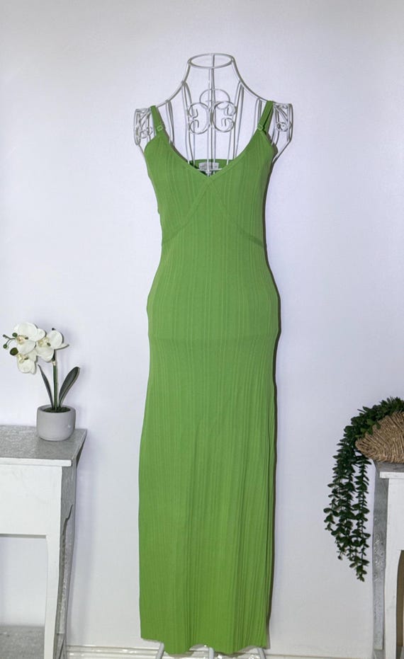 Stunning Pretty Lavish Lime Green Bodycon Open Back Knit Midi Dress - Size Uk M Stunning Pretty Lavish Lime Green Bodycon Open Back Knit Midi Dress - Size Uk M