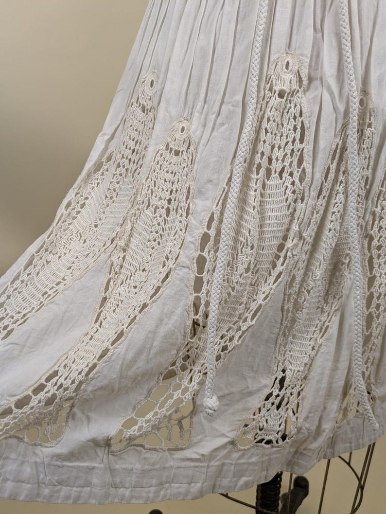 90's anthropologie white cotton fish crochet skirt image 3
