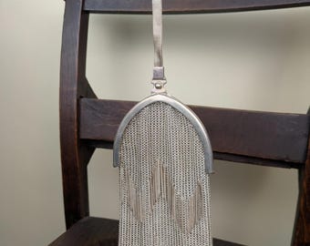 1920's coloured silver metal mesh chainmail wristlet bag