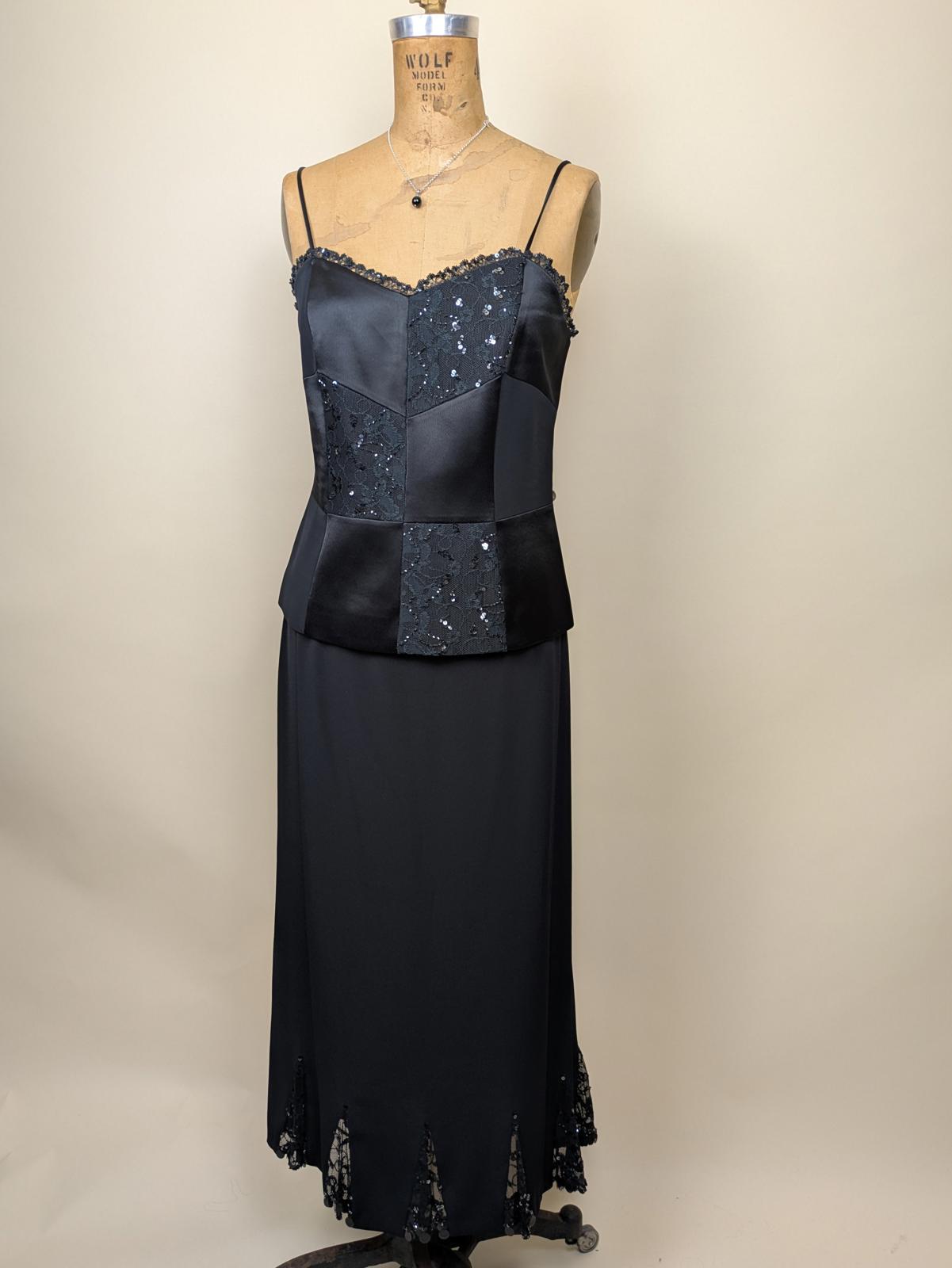 knee length navy lace dress Short Sleeve Royal Blue Lace Junior Bridesmaid Dress with Knee-Length –  27dress main image 0