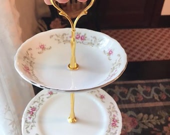 Vintage Plate Tiered Serving Tray