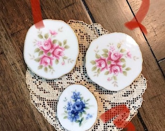 Vintage Plate Gold Leaf Magnets
