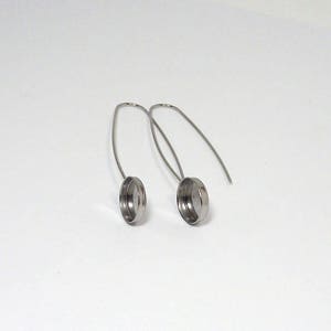 NEW 8mm diameter Stainless Steel Cabochon Earrings with hook