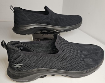 Skechers Womens Go Walk Arch Fit Grateful Slipon NEU Gr. 10 124401