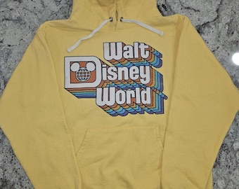 Sudadera con capucha amarilla con logo retro arcoíris de Disney Parks Walt Disney World para mujer, talla pequeña