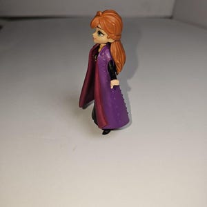 Disney Frozen 2 Anna Small Doll 4" with Removable Cape Hasbro image 4
