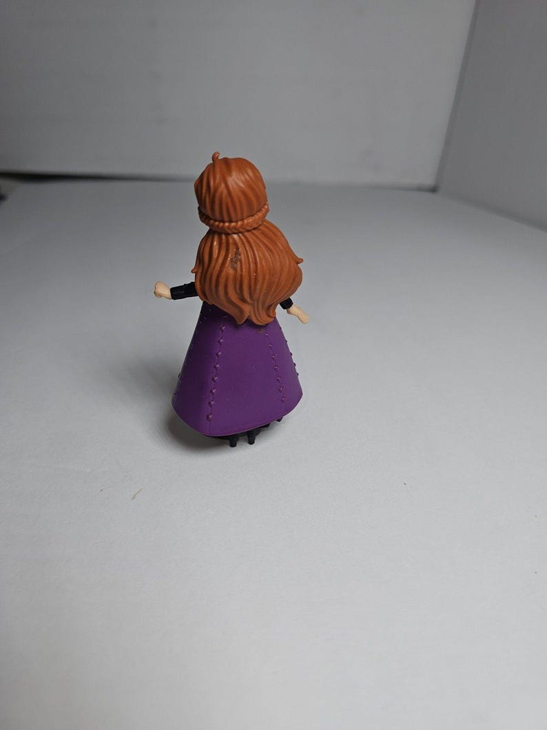 Disney Frozen 2 Anna Small Doll 4" with Removable Cape Hasbro image 3