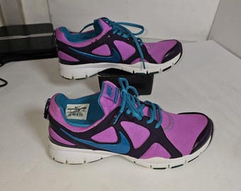 Nike In-Season TR  2  525737-500 Purple Dark Purple Women's 7