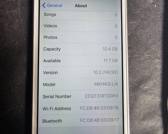 Apple iPod touch 5th Generation Silver (16 GB) In Otterbox