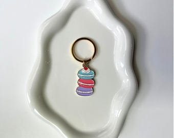 Macaron Schlüsselanhänger | Pastell Dessert Taschenanhänger | Gold Emaille Zubehör