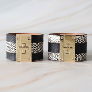 Pulsera con hebilla cuadrada de lagarto W (BLC078)