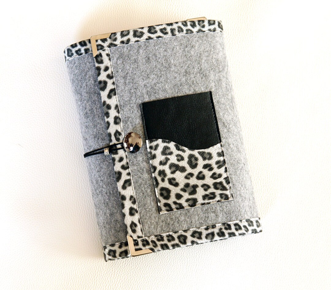 Gray Leopard Patterned Leather Felt Ring Binder Agenda/ Planner Cover ...