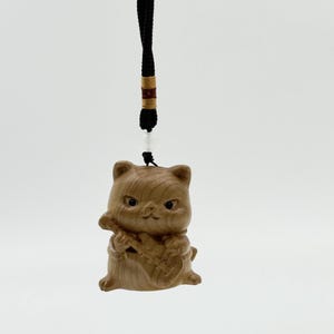 Handmade Wooden Cat Keychain,Hand-Carved Wood Mini Cat Figurine,Bag Pendant,Phone Lanyard Chain,for Cat Lover Gift