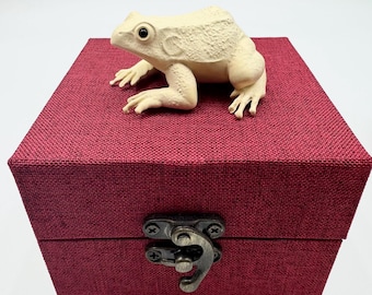 ヴィンテージの手彫りの木製のカエルの彫刻 - Etsy 日本