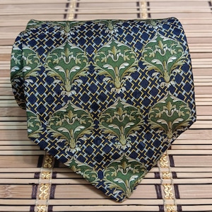 MCM Men&#39;s Silk Vintage Necktie Classic Width Made in Italy