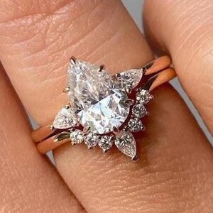 2 CT Pear Cut Moissanite Engagement Ring Set, With Curved Wedding Band, Vintage Bridal Set Ring, Pear Diamond Wedding Ring Set, Gift For Her