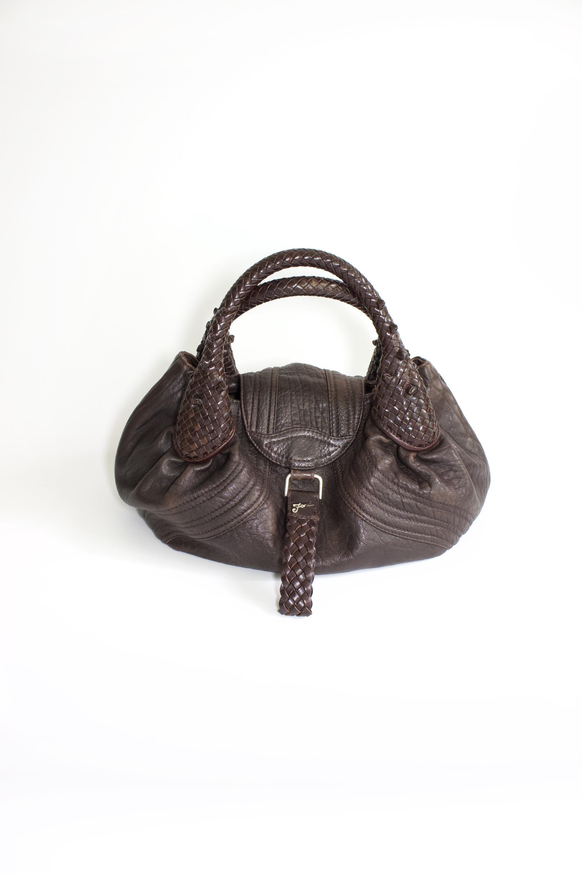 FENDI スパイspy ハンドバッグ 編み込みハンドル 楽天市場】【バッグ】FENDI フェンディ ミニ スパイバッグ