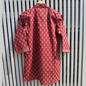 "Vintage-inspired block print kurta – breathable cotton tunic"