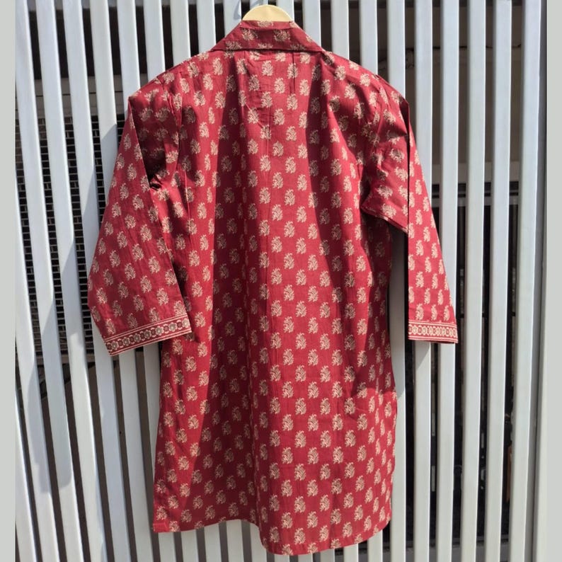 "Vintage-inspired block print kurta – breathable cotton tunic"