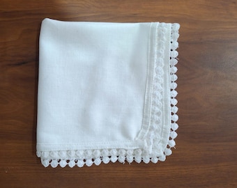 Handmade White Cotton Napkins with Lace Border | Elegant Reusable Dinner Linens Set of 5 for Weddings, Parties, Festive Gatherings