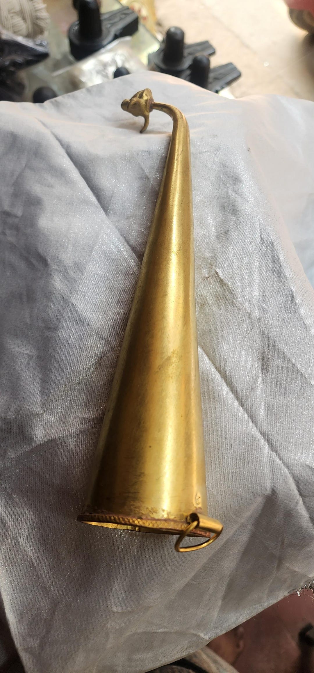 Shringi Instrument Gaumukhi Shringi Pure Brass 10 Inch Shivling Abhishek Jal Dhara ...