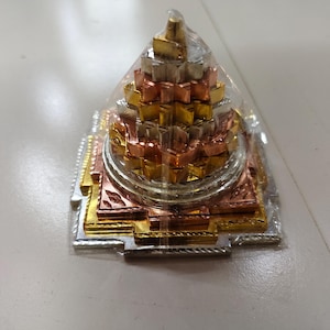Duty free Panchdhatu Shri Yantra 4×4×4inch • 700gm Meru Shree Yantra • Handmade Energized Vastu Yantra • Wealth & Prosperity Remedy from