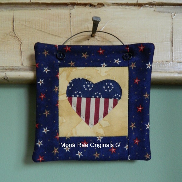 Patriotic Heart Flag Mini Quilt ~ 6 Inch Patriotic Wall Hanging ~ USA Flag Quilt ~ Home Wall Decor ~ Independence Day Decoration