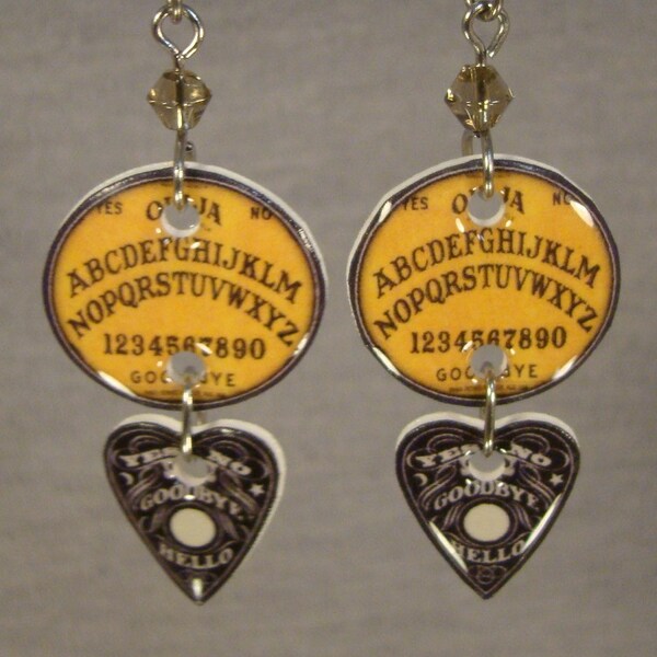 Spooky Planchette Dangle Earrings - Supernatural Jewelry - 80s gamers accessories