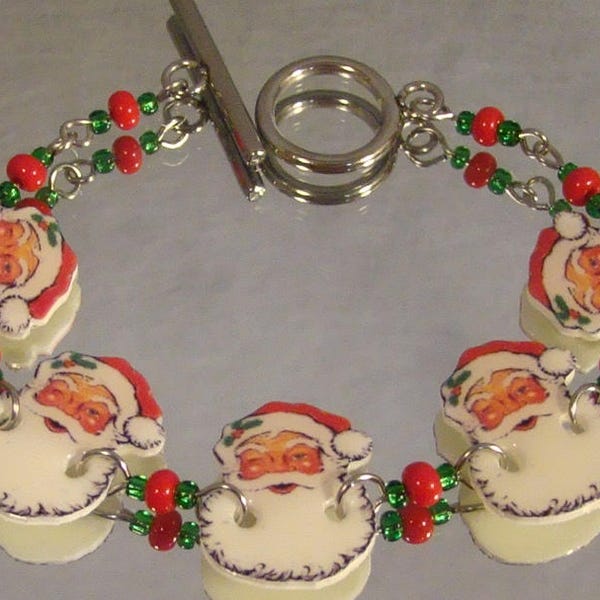 Santa Claus Face Christmas Bracelet - Holiday jewelry - Vintage Santa Face Accessories