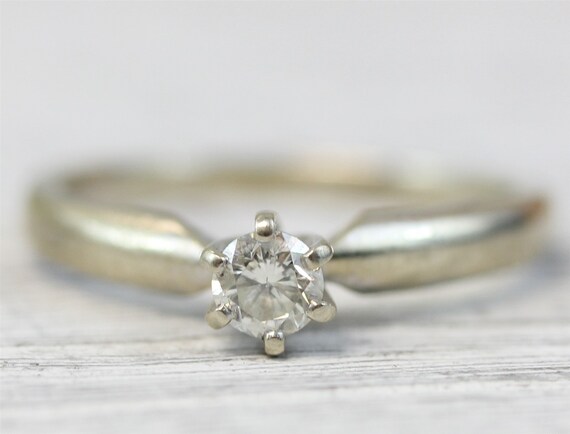 Vintage 14K White Gold .25 CT Diamond Engagement … - image 3