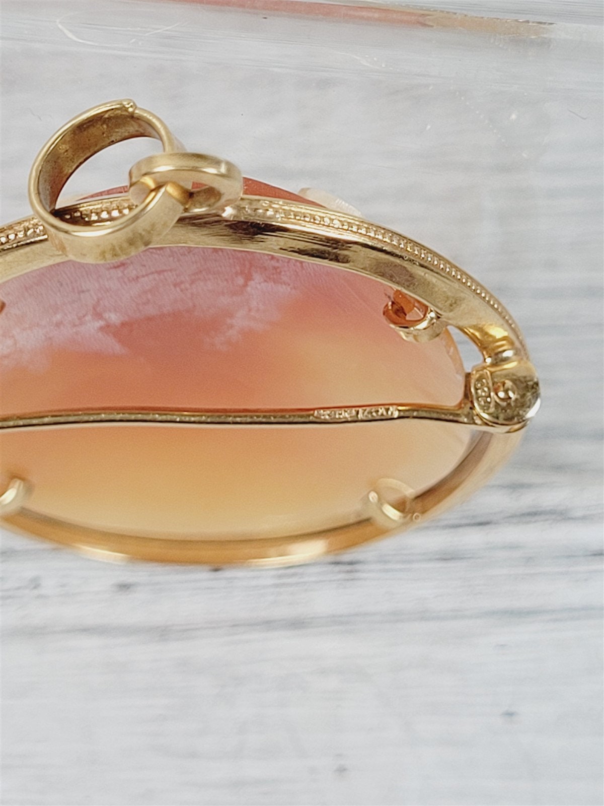 Broche-pendentif Ancien En Or 18 Carats - Camée En Coquille Sculpté - Espagne XIXe Siècle - Occasion