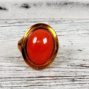 Antique 18K Yellow Gold Coral Ring 6 Retro Statement Luxury Design