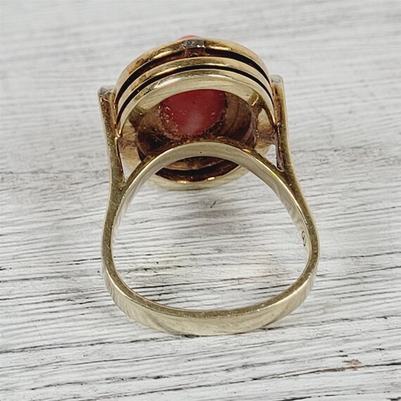 Vintage Modernist 14K Yellow Gold Ring 6.75 Coral… - image 4