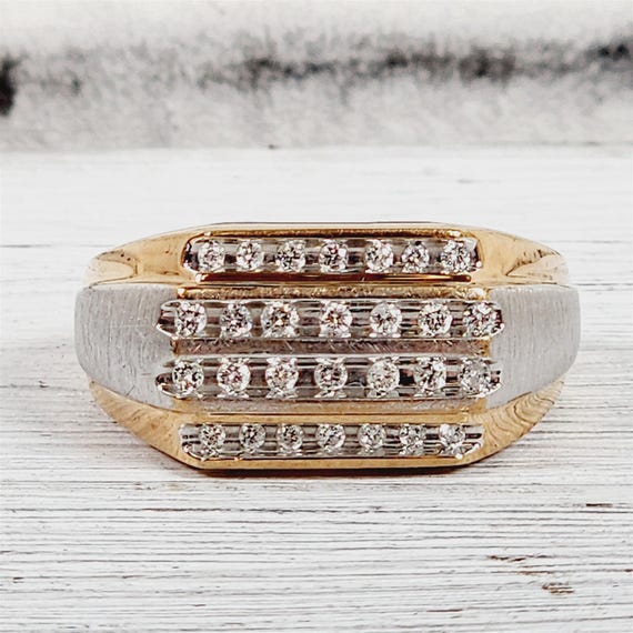 Anillo vintage para hombre en oro blanco de 10 quilates con