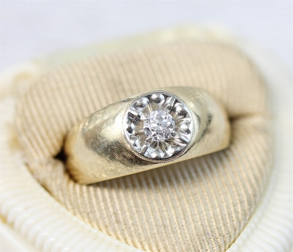 Men's Solid 10kt Yellow Gold Round Diamond 3-stone Ring 1/10 Cttw Ring Size  9 - Walmart.com