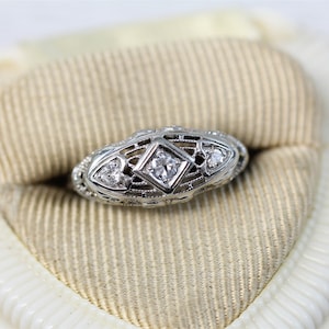 Edwardian 18K White Gold Diamond Engagement Ring Filigree Wedding Luxury 6.25