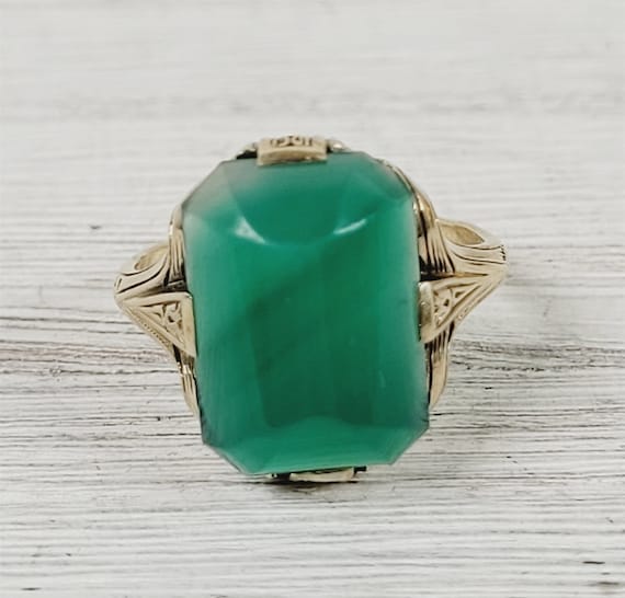 Art Deco 14K Yellow Gold Green Onyx Ring 6.5 Anti… - image 1