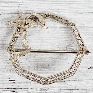 Antique Edwardian Filigree Bow 14K White Gold Diamond Brooch Pin Luxury Pretty
