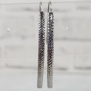 Vintage 14K White Gold Dangle Drop Earrings Long Diamond Cut Luxury Pretty