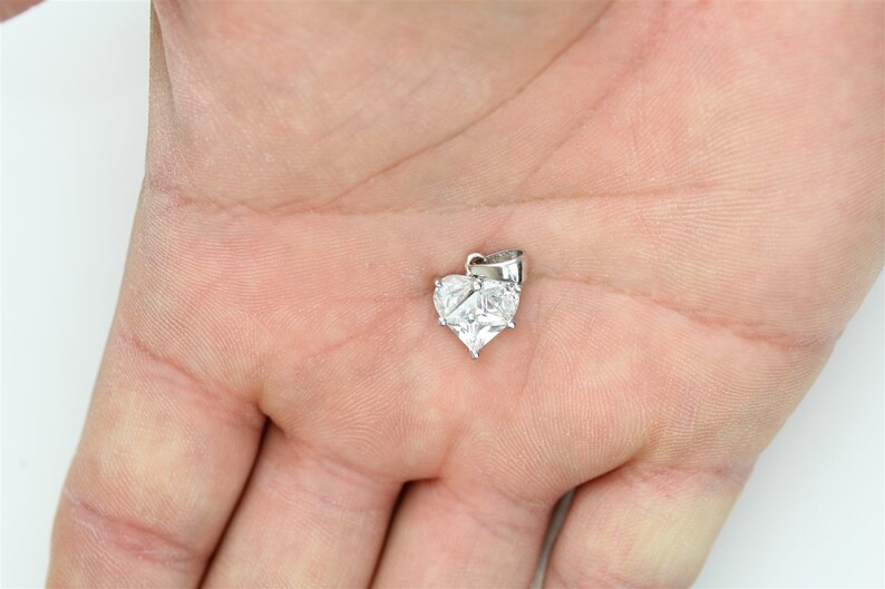 Vintage 925 Sterling Silver CZ Heart Small Pendant Pretty Staple Retro Classic Beautiful