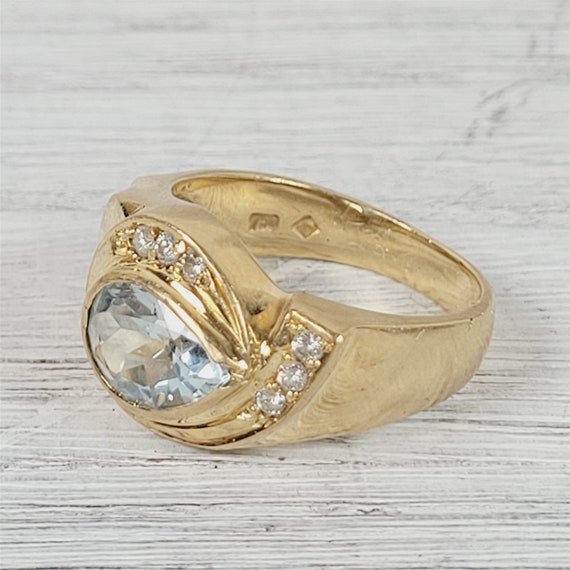 Vintage Designer 18K Yellow Gold Aquamarine Diamo… - image 3