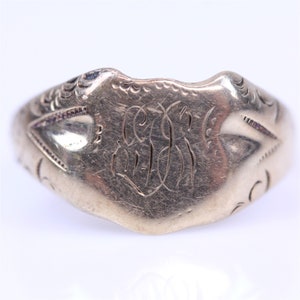Victorian 14K Yellow Gold Ring Signet Shield Antique Luxury Etched Stack 8