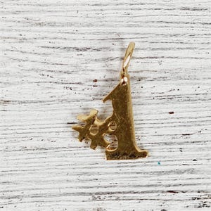 Vintage 14K Yellow Gold #1 Charm Pendant Small Luxury Pretty