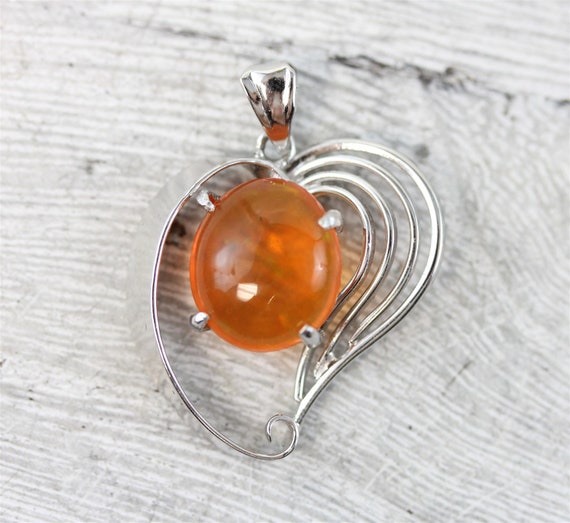 Vintage 14K White Gold Mexican Fire Opal Heart Pe… - image 1