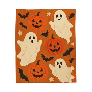 Cute Halloween Blanket with Ghosts, Pumpkins & Bats Cozy Fall Throw for Spooky Season Decor, Autumn Home Comfort, Holiday Fun