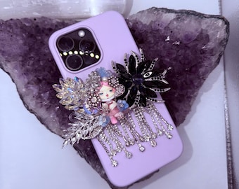Ciondolo per telefono con teschio e panda in strass: accessorio scintillante con clip