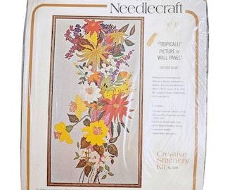 Bucilla Creative Needlecraft Tropicalli Pic Wall Panel Vintage 8394 New 22"x38"