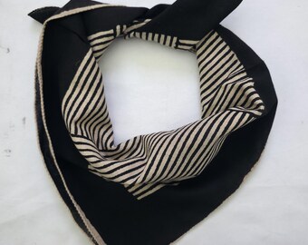 Handmade Block Print Cotton Bandana: Eco-Friendly Neckerchief