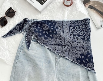 Pañuelo triangular tipo bandana vaquera, pañuelo con flecos de cachemir