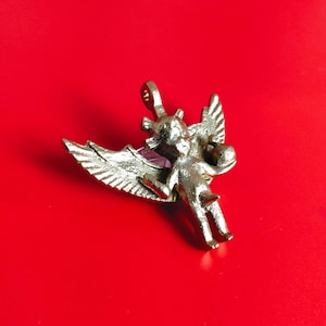 Winged Sto Niño Hubad Amulet: Filipino Amulet for Protection & Good Fortune